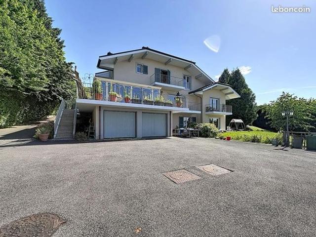 Propriété 10 pièces 550 m²