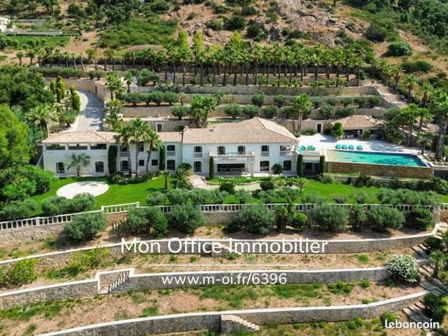 Propriété 10 pièces 580 m²