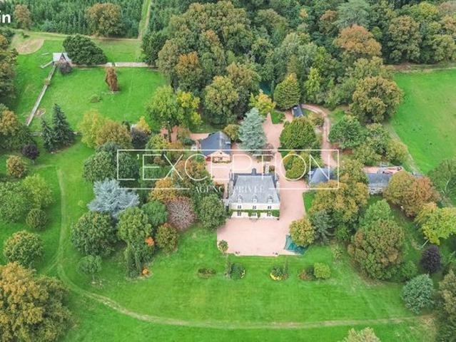 Propriété 10 pièces 518 m²