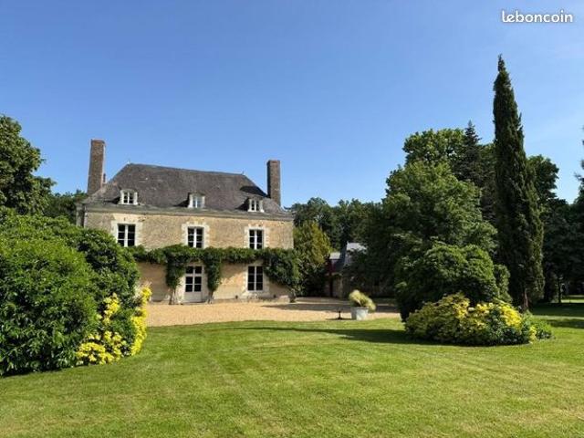 Propriété 10 pièces 518 m²