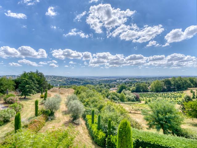 Propriété 10 pièces 6 chambres avec vue panoramique et pis