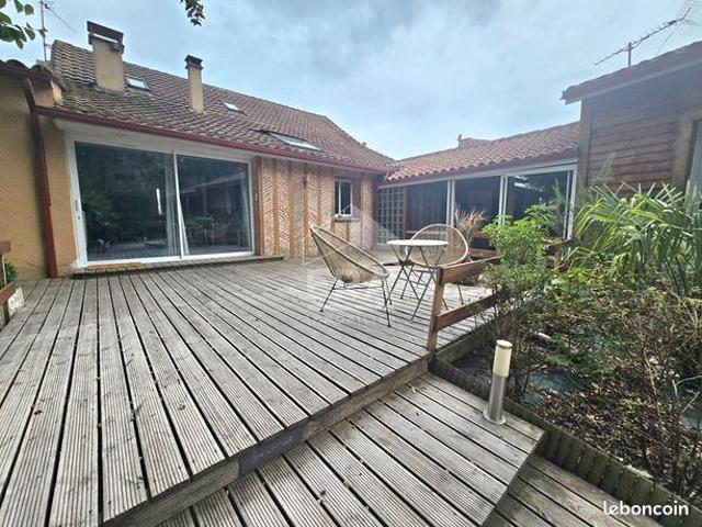 Propriété 11 pièces 188 m²
