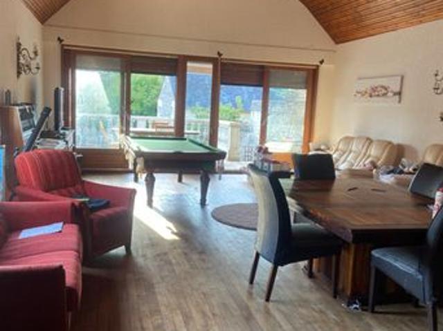Propriété 11 pièces 240 m²