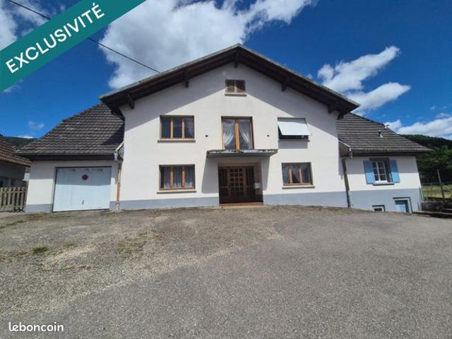 Propriété 11 pièces 240 m²