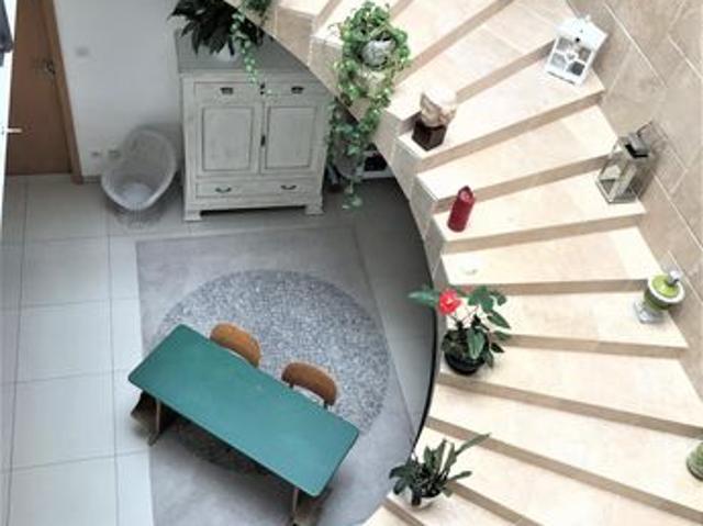 Propriété 11 pièces 251 m²