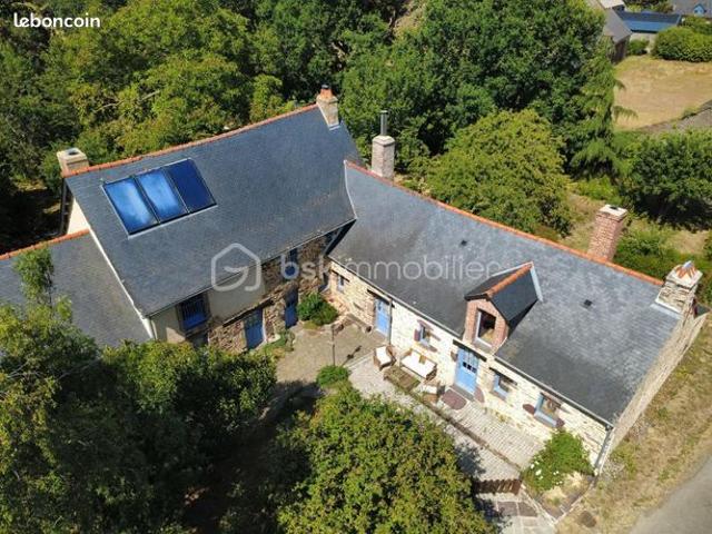 Propriété 11 pièces 252 m²