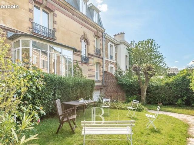 Propriété 11 pièces 260 m²