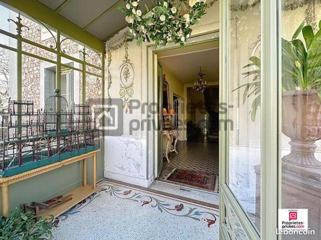 Propriété 11 pièces 266 m²