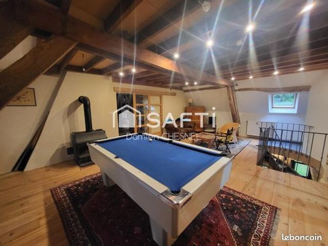 Propriété 11 pièces 270 m²