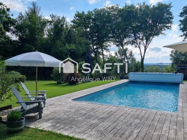 Propriété 11 pièces 270 m²
