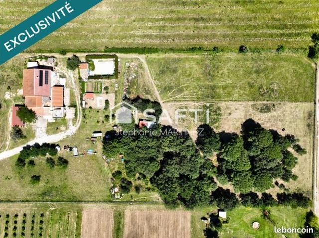 Propriété 11 pièces 271 m²