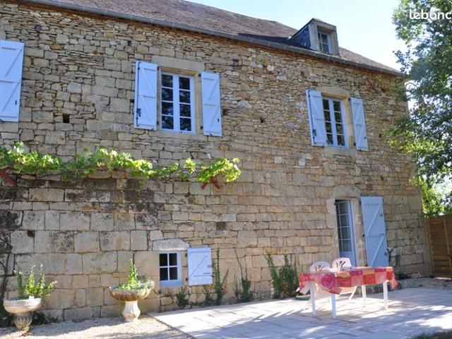 Propriété 11 pièces 275 m²