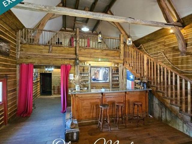 Propriété 11 pièces 275 m²