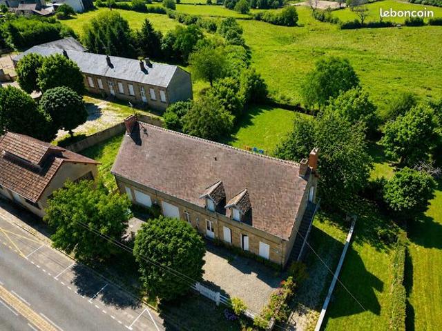 Propriété 11 pièces 275 m²