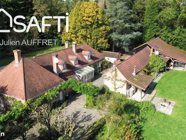 Propriété 11 pièces 282 m²