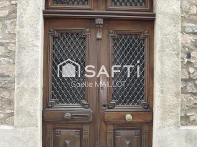 Propriété 11 pièces 284 m²