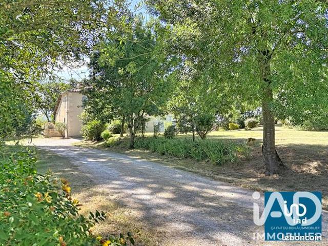 Propriété 11 pièces 288 m²