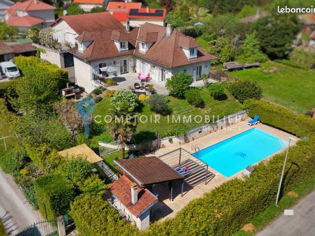 Propriété 11 pièces 290 m²
