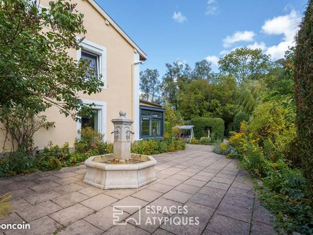 Propriété 11 pièces 297 m²