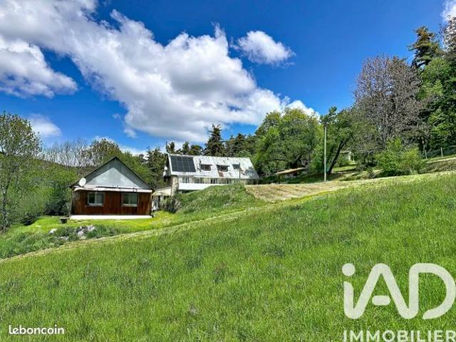 Propriété 11 pièces 295 m²