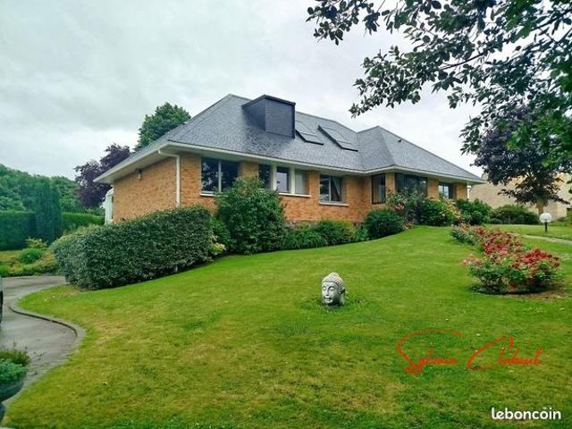 Propriété 11 pièces 214 m²