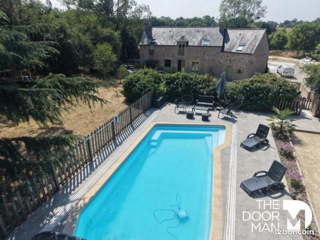 Propriété 11 pièces 227 m²