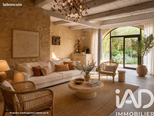 Propriété 11 pièces 226 m²