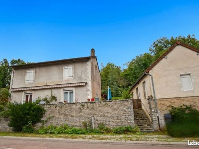 Propriété 11 pièces 229 m²