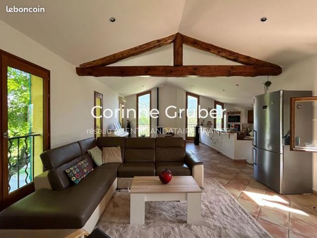 Propriété 11 pièces 237 m²