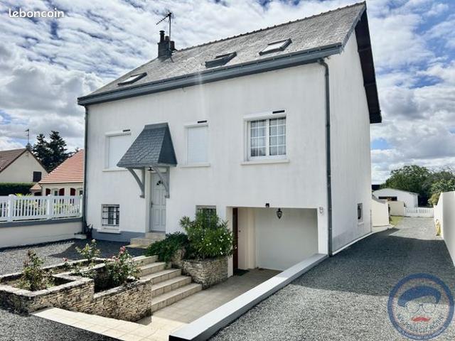 Propriété 11 pièces 234 m²