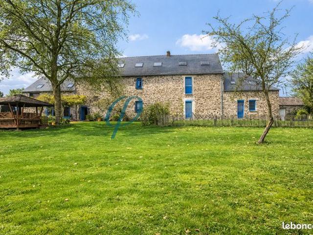 Propriété 11 pièces 341 m²
