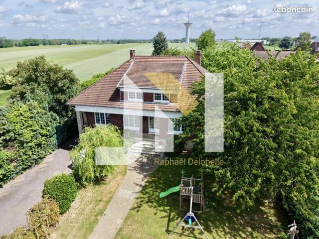 Propriété 11 pièces 355 m²