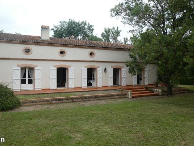 Propriété 11 pièces 355 m²