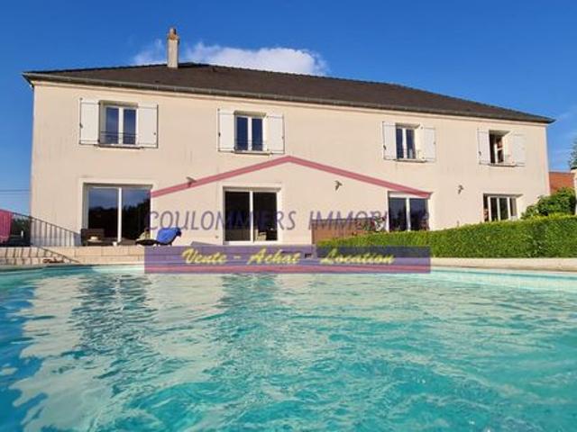 Propriété 11 pièces 360 m²