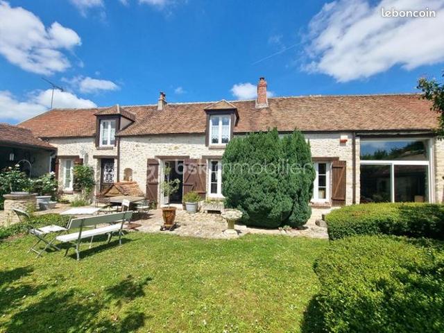 Propriété 11 pièces 367 m²