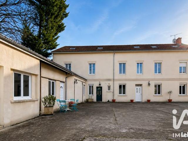 Propriété 11 pièces 367 m²