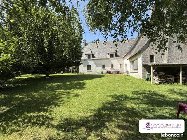 Propriété 11 pièces 370 m²