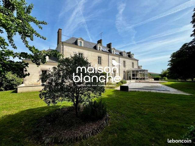 Propriété 11 pièces 370 m²