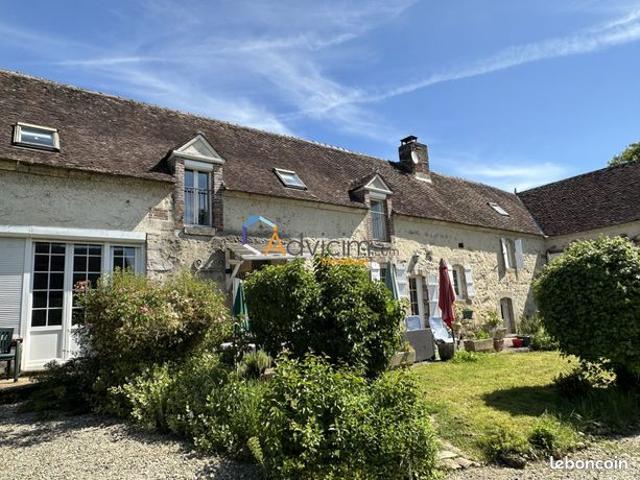 Propriété 11 pièces 376 m²