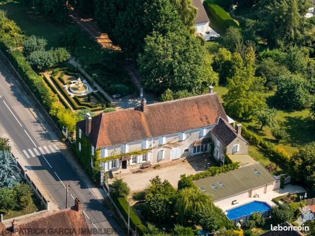 Propriété 11 pièces 382 m²