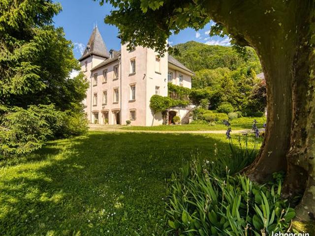 Propriété 11 pièces 391 m²