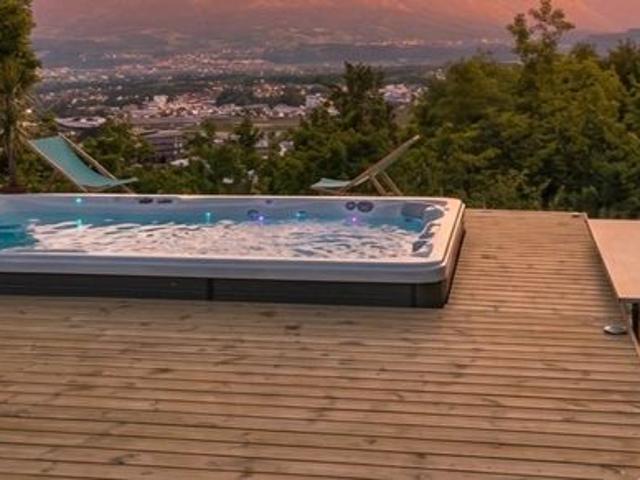 Propriété 11 pièces 300 m2