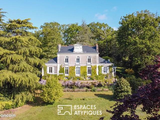 Propriété 11 pièces 306 m²