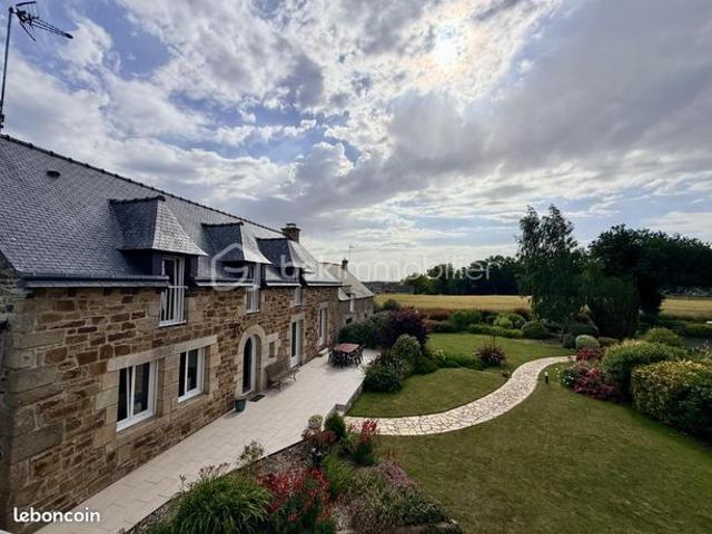 Propriété 11 pièces 310 m²