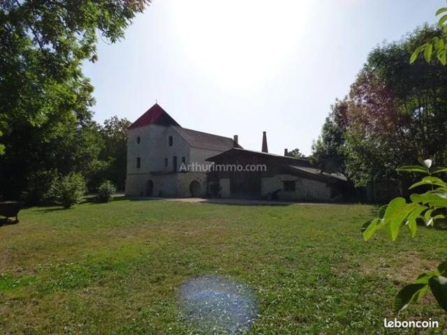 Propriété 11 pièces 310 m²