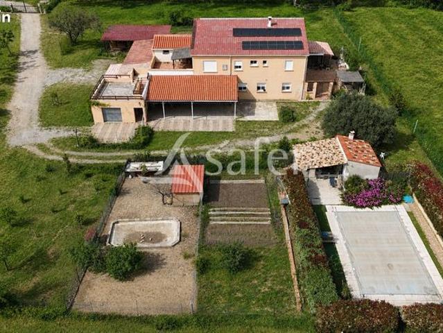 Propriété 11 pièces 315 m²