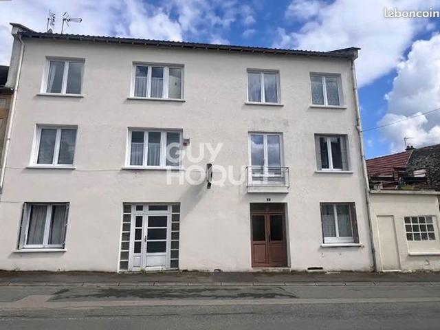 Propriété 11 pièces 324 m²