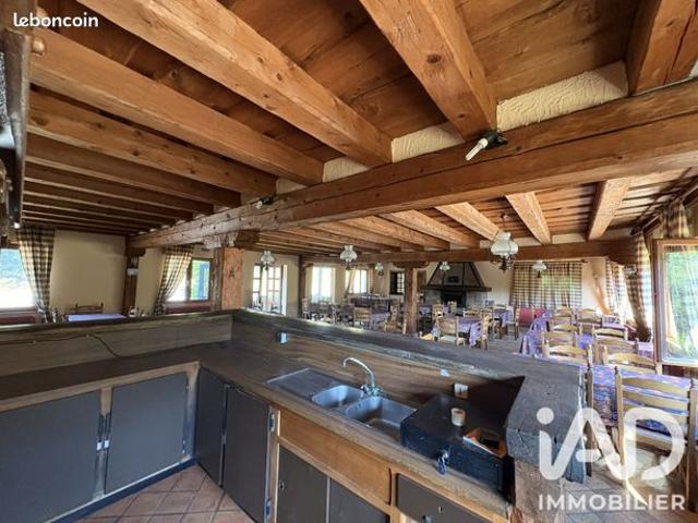 Propriété 11 pièces 450 m²