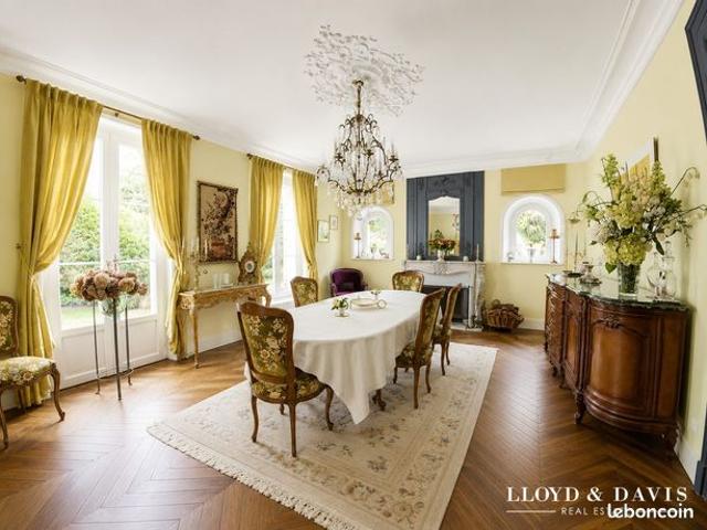 Propriété 11 pièces 480 m²