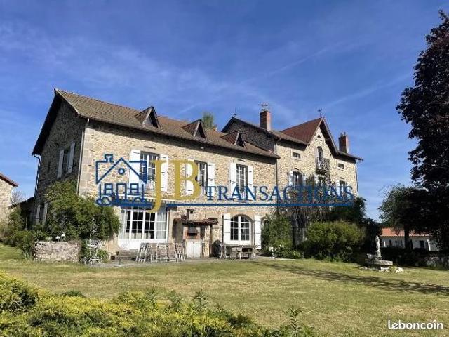 Propriété 11 pièces 430 m²